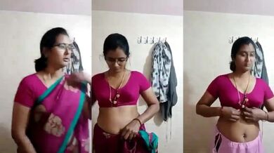 Telugu Village Aunty Shows Boobs After Stripping Saree